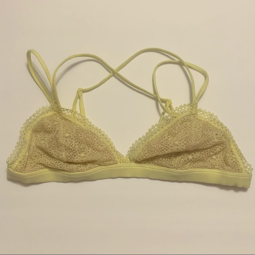 Victoria Secret size Large bralette